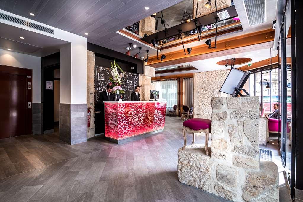 Western Premier Marais Grands Boulevards Hotel
