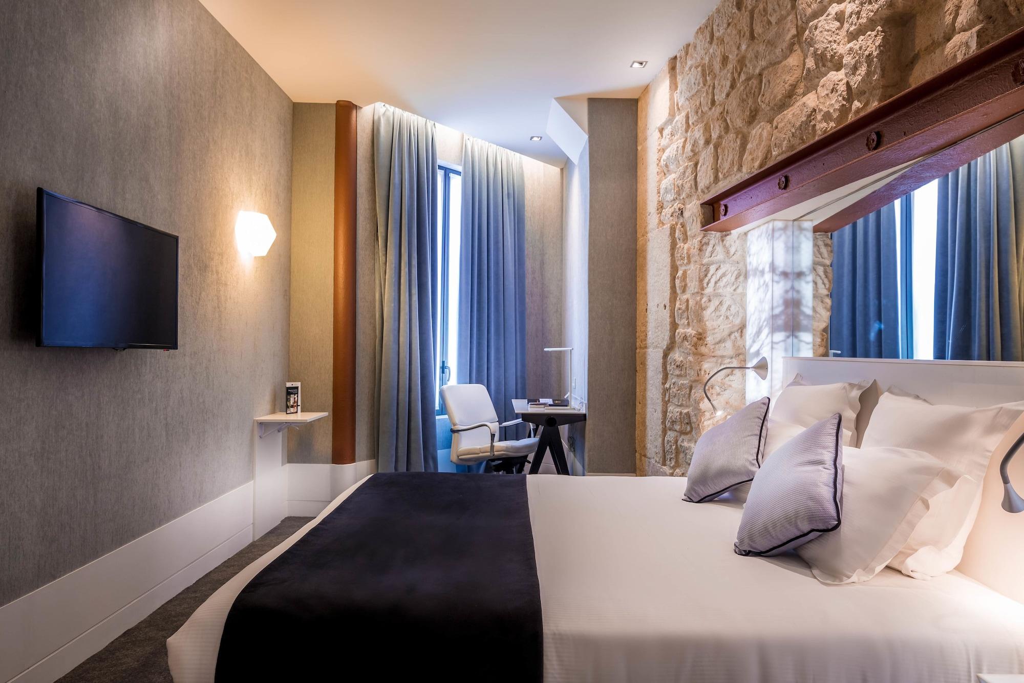 Western Premier Marais Grands Boulevards Hotel