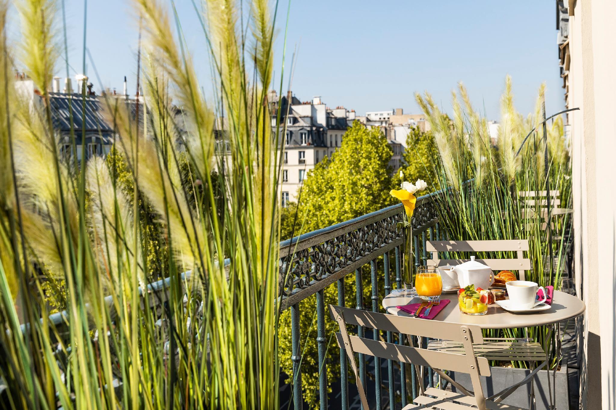 Western Premier Marais Grands Boulevards Hotel