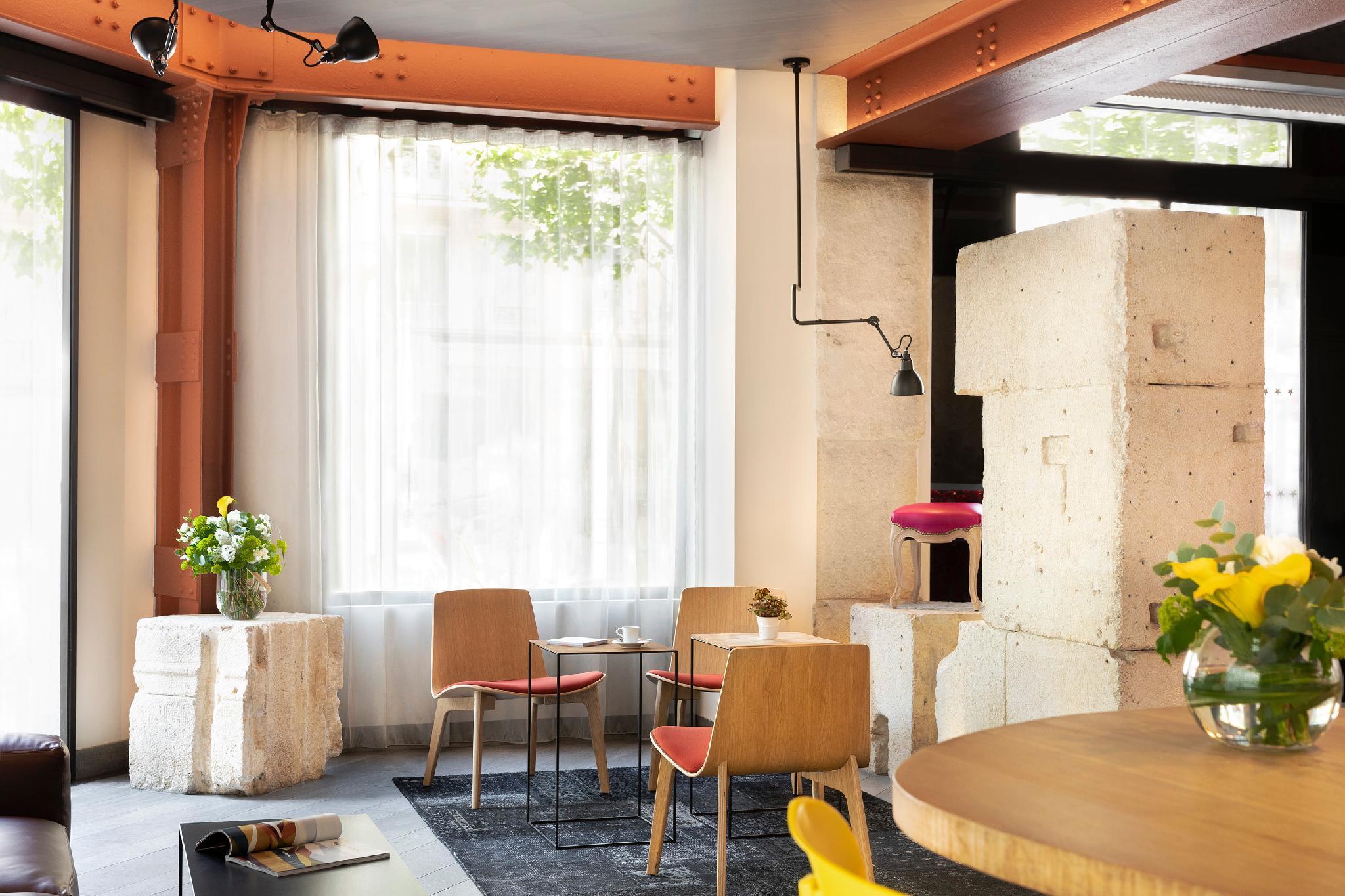 Western Premier Marais Grands Boulevards Hotel Paris
