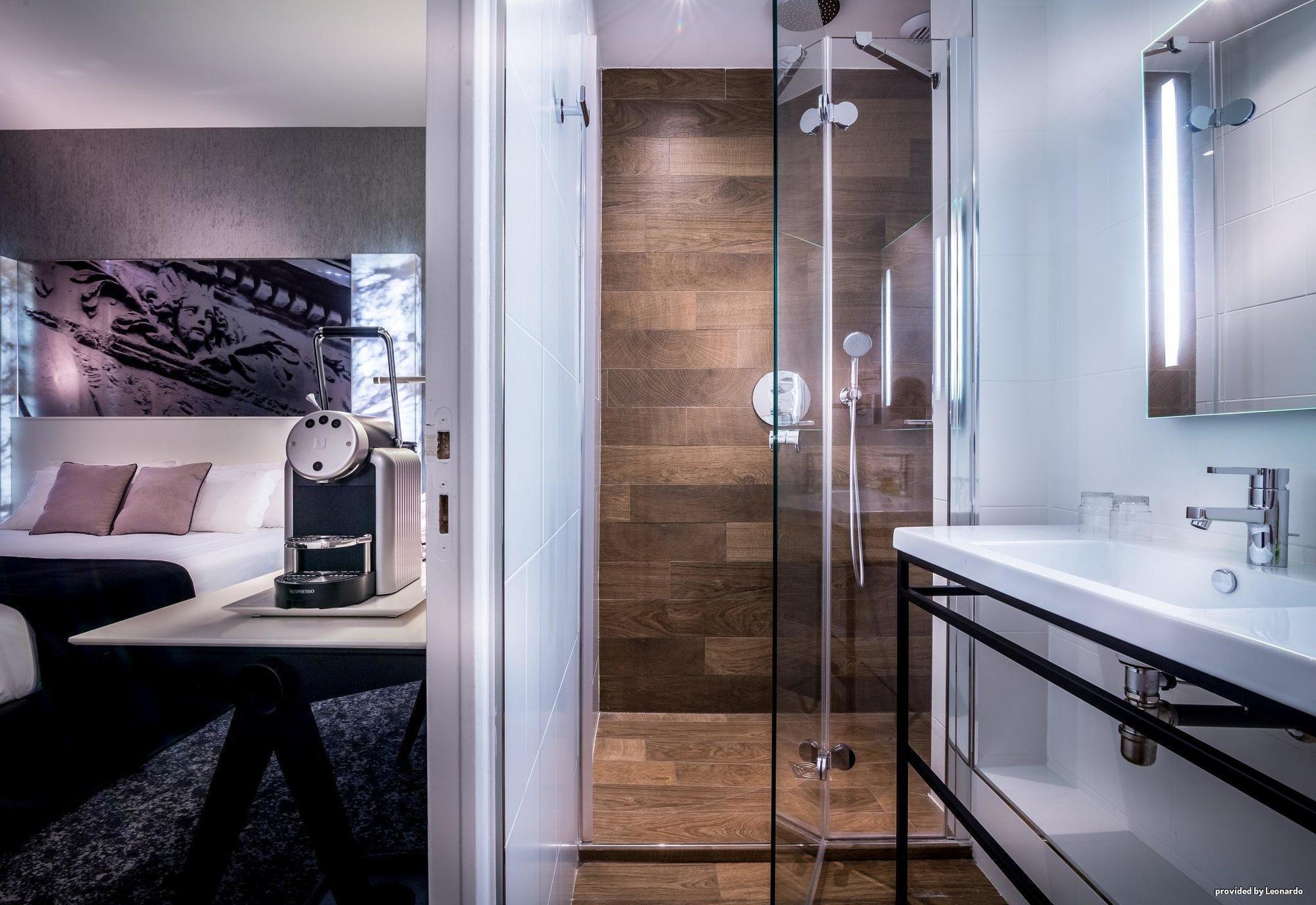 Western Premier Marais Grands Boulevards Hotel Paris
