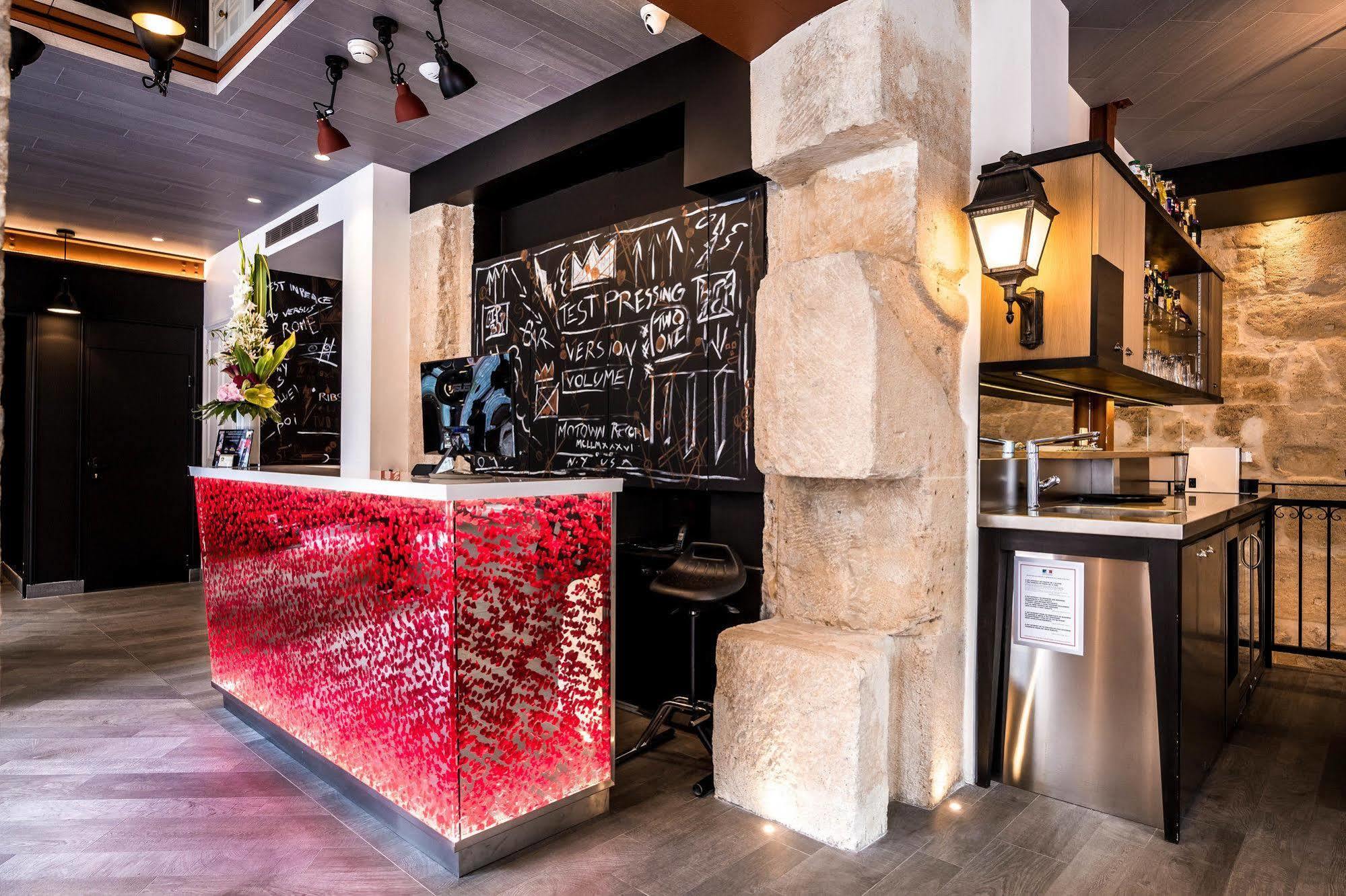 Western Premier Marais Grands Boulevards