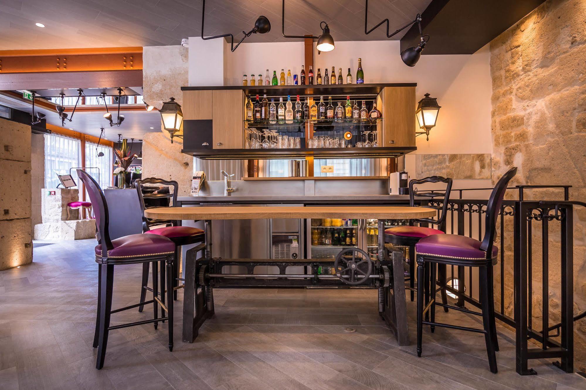 Hotel Western Premier Marais Grands Boulevards 4*